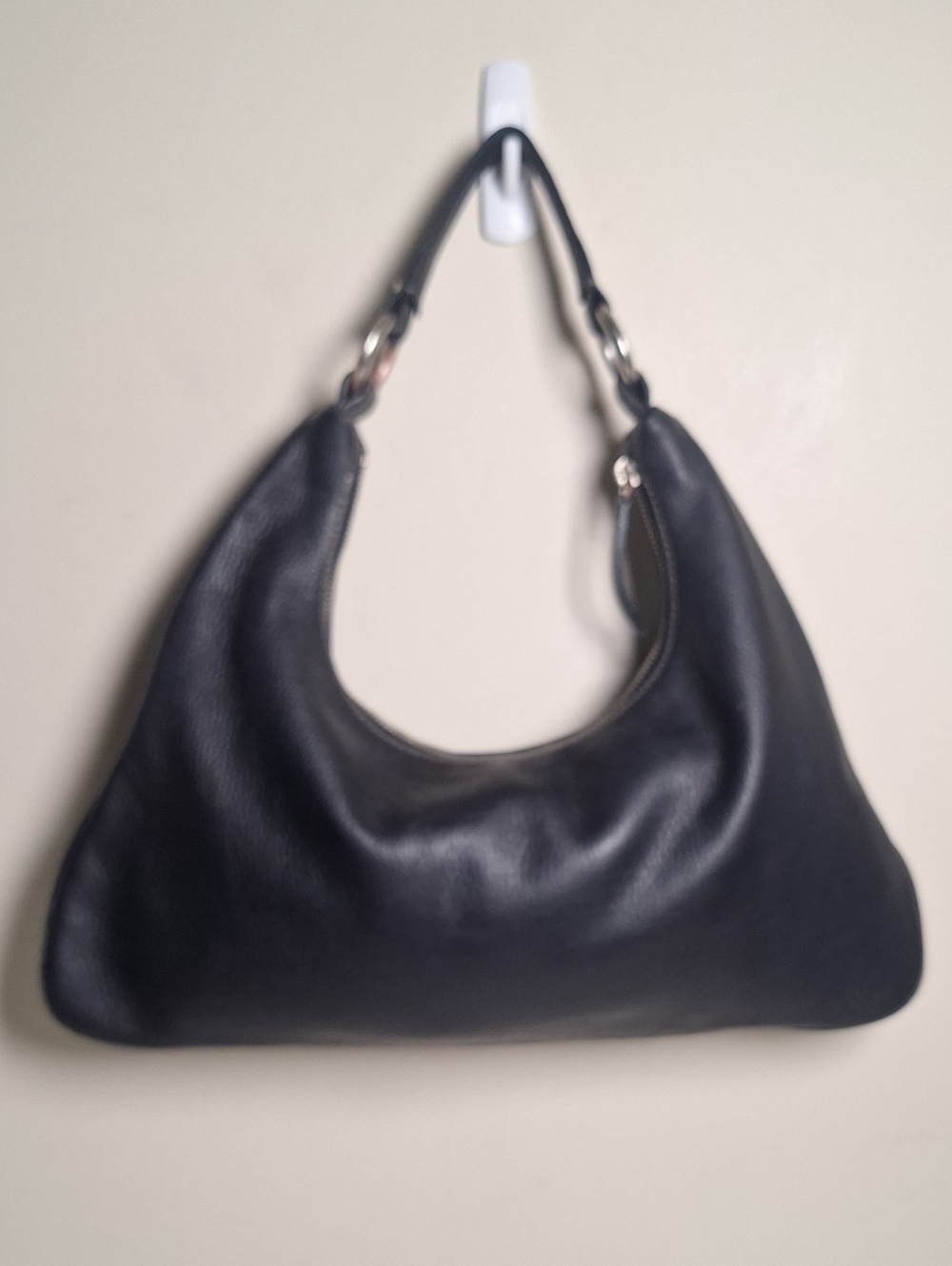 Banana Repulblic Vintage Y2K Black Pebbled Leather Hobo Shoulder Bag Spring 2003